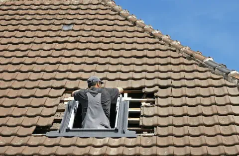 Pose de velux - Plounévez-Quintin